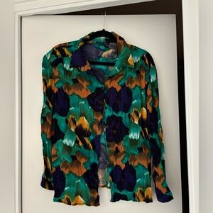 Vintage blouse, fits size 6 (small)